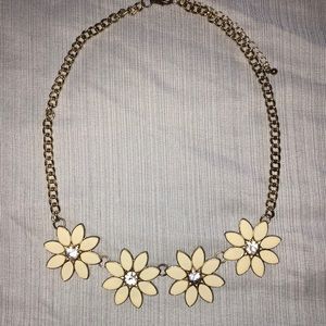 White Flower Necklace